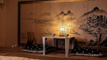 1 多间卧室、办公桌、免费 WiFi、床单