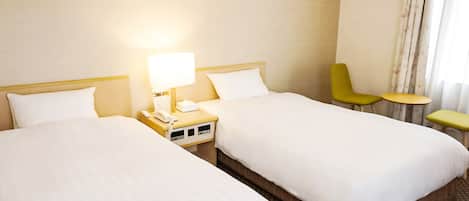 1 bedroom, desk, free WiFi, bed sheets