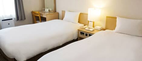 1 bedroom, desk, free WiFi, bed sheets