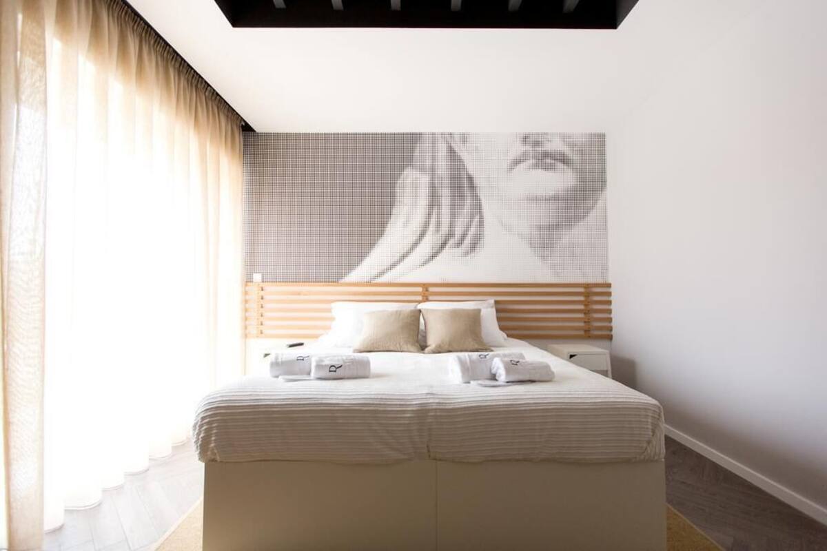 Literie de qualité supérieure, coffres-forts dans les chambres