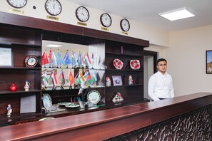 Reception - International Hostel Tashkent (Tashkent)