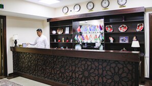 Reception - International Hostel Tashkent (Tashkent)