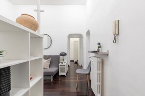 Interior - Colosseum Brand New Apartment (Roma)