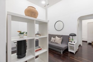 TV - Colosseum Brand New Apartment (Roma)