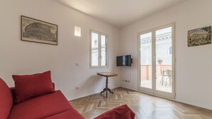 Studio, Terrace, City View | Living area - Pellegrino 11 (Rome)
