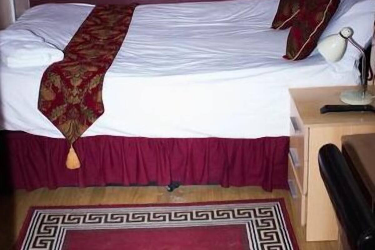 Quarto casal standard | Banheiro | Toalhas de banho 