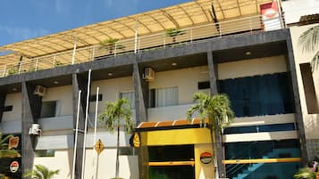 บริเวณภายนอก