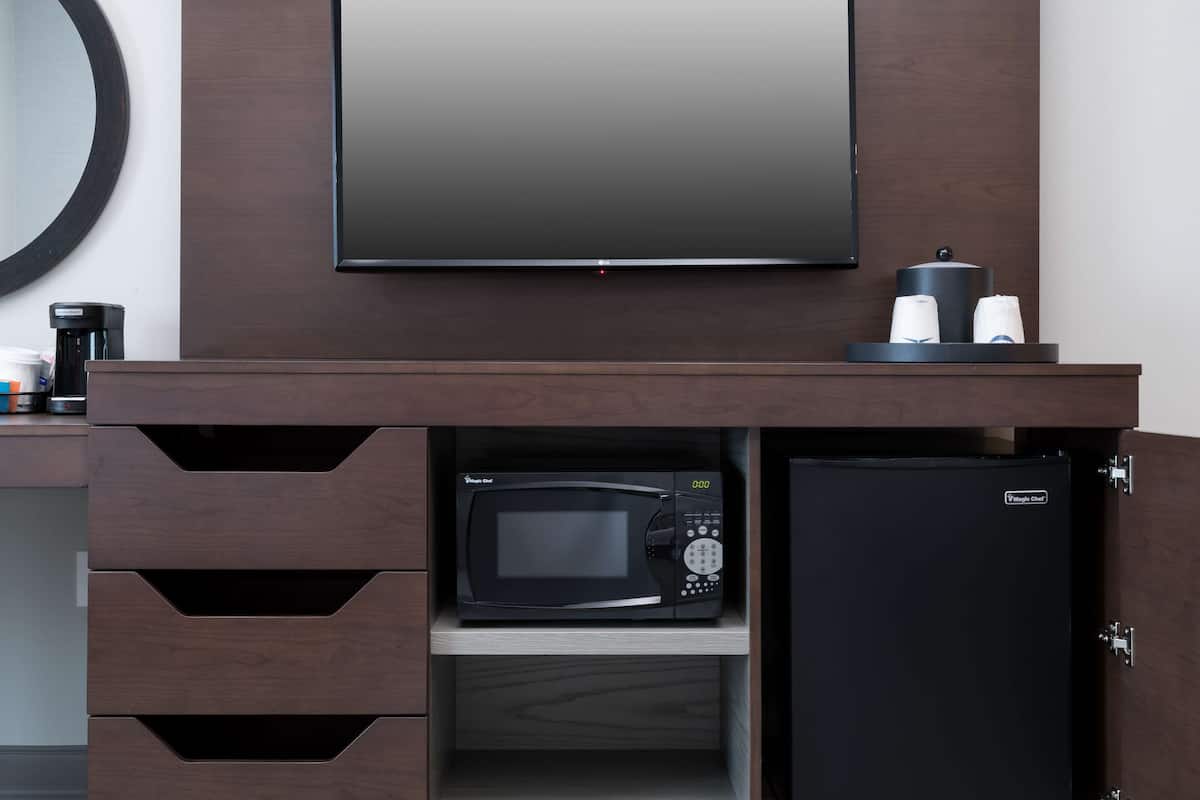 1 bedroom, egyptian cotton sheets, premium bedding