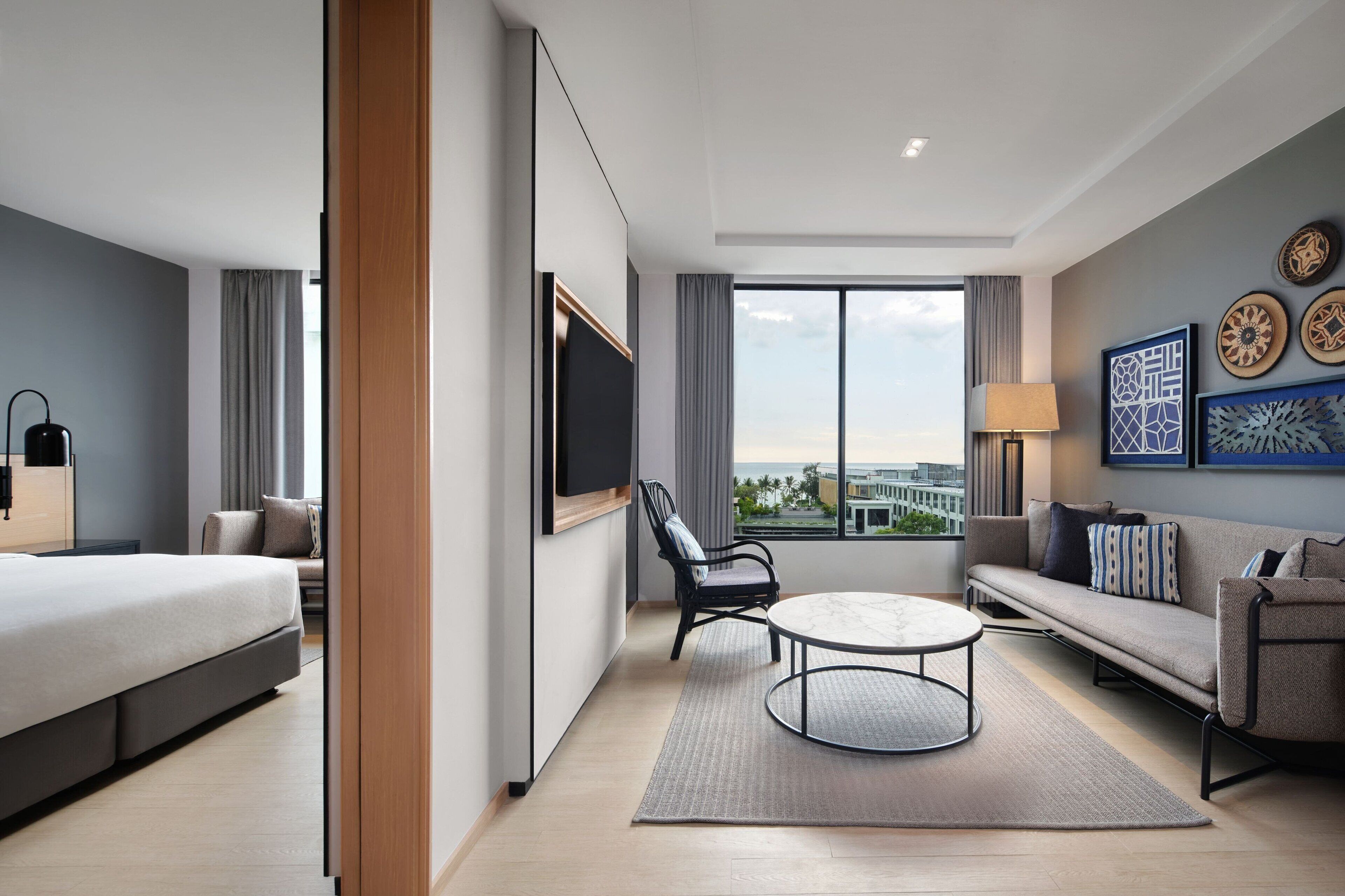 suite, 1 bedroom, non smoking | 1 bedroom, premium bedding, down duvets, minibar