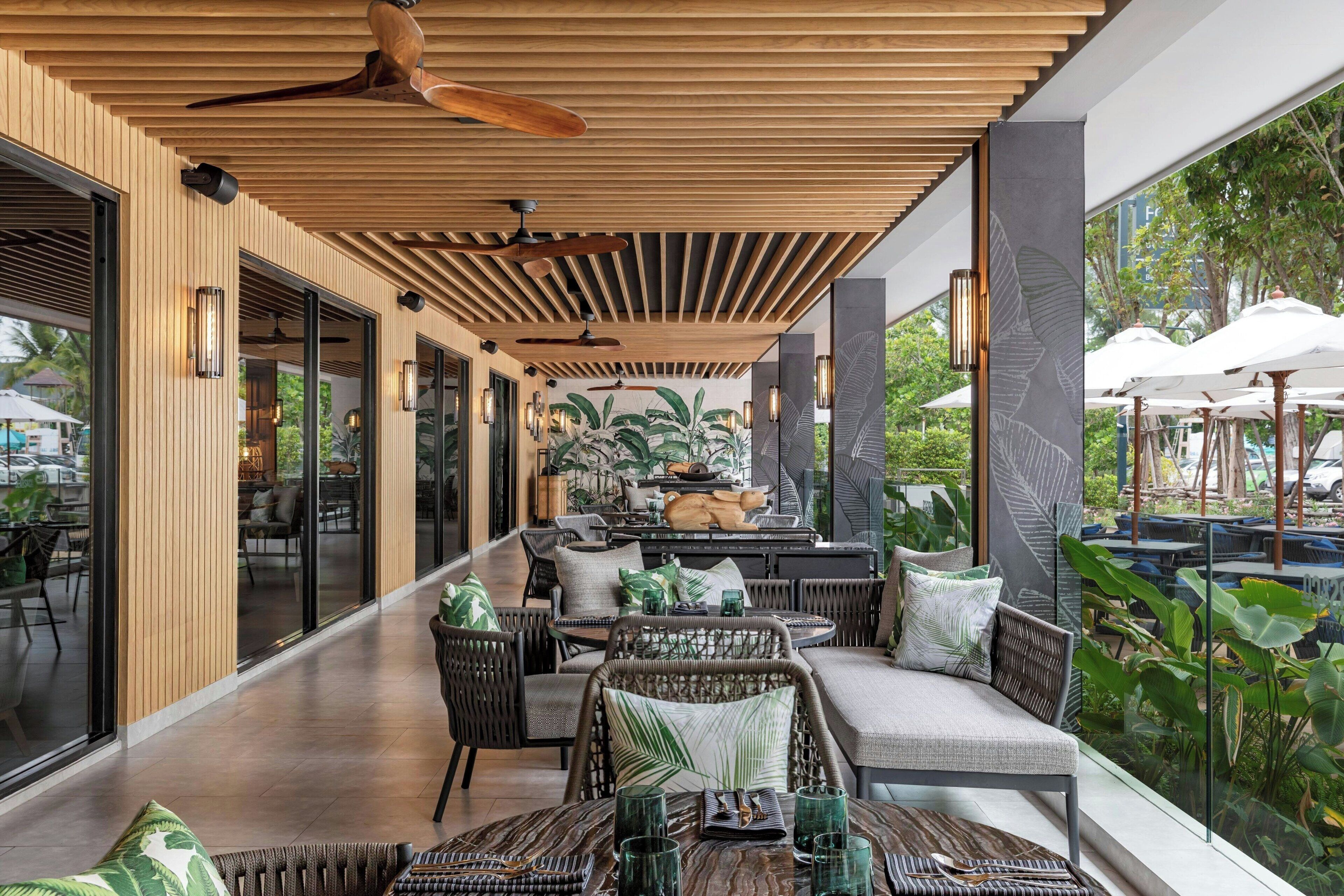 Photo - Four Points by Sheraton Phuket Patong Beach Resort