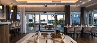 Garden Palace Resort