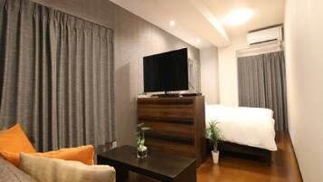 1 quarto, escrivaninha, Wi-Fi de cortesia, roupa de cama