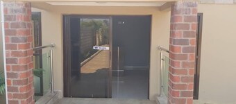 Ticheze Lodge And Car Hire