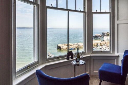 Fishermans Catch 2 Bedroom L. Apartment