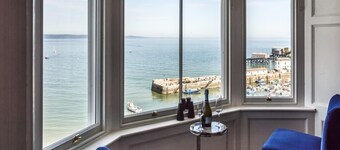 Fishermans Catch 2 Bedroom L. Apartment