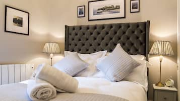 Departamento (2 Bedrooms) | Ropa de cama de alta calidad y tabla de planchar con plancha