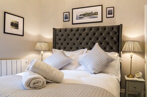 Apartment (2 Bedrooms)