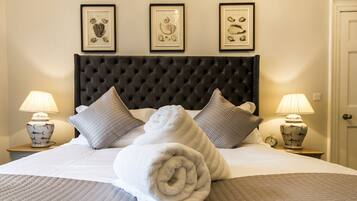 Căn hộ (2 Bedrooms) | Bộ đồ giường cao cấp, bàn ủi/dụng cụ ủi quần áo