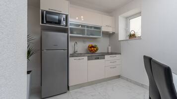 Apartment, 2 Bedrooms, Private Pool | Private kitchen | Full-sized fridge, microwave, stovetop, dishwasher