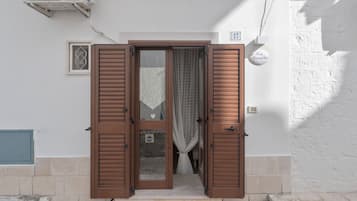 Mặt tiền nơi lưu trú