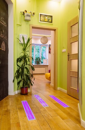 Huoneisto | 2 makuuhuonetta, silitysrauta/-lauta, vuodevaatteet