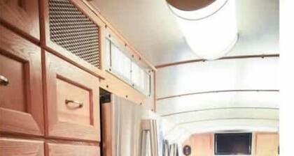 Prevost Tour Bus at Whiskey Creek Beach NW