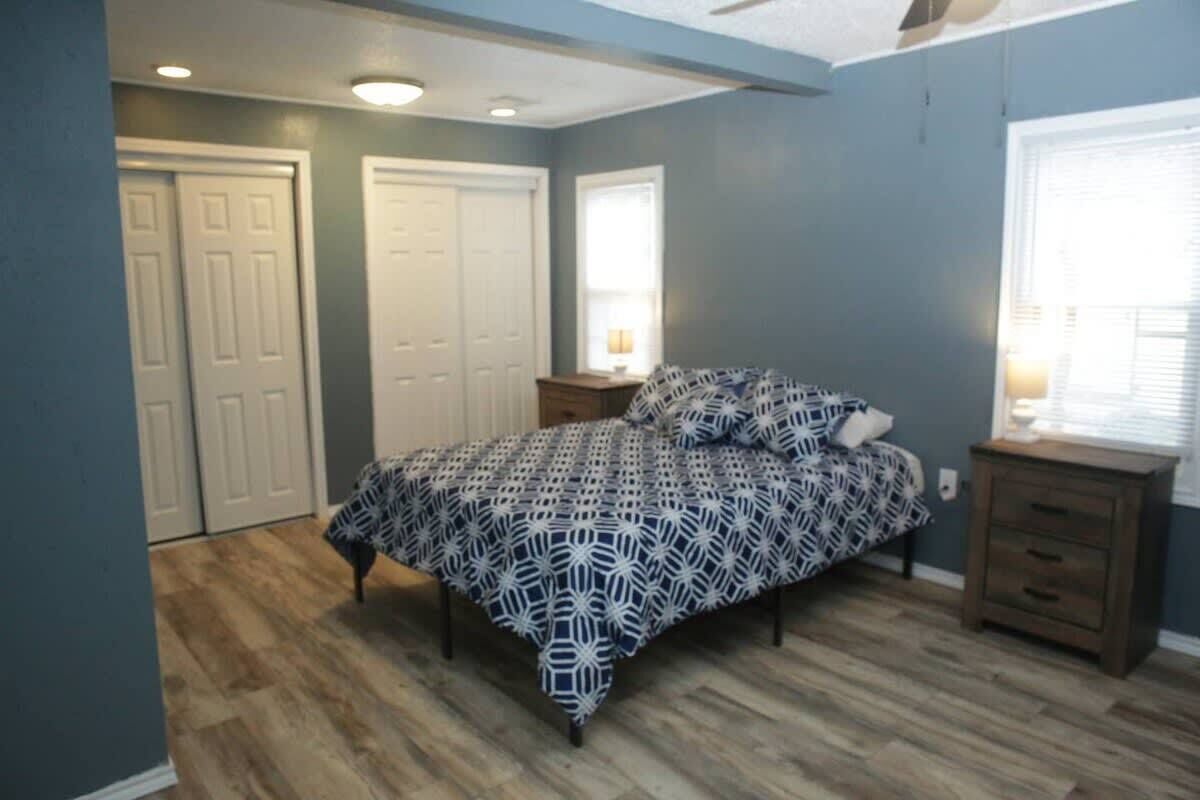 1 chambre, fer et planche à repasser, Wi-Fi