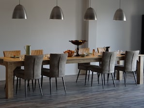 Free daily local cuisine breakfast