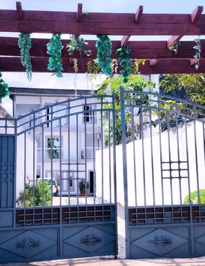 EntrĂ©e de lâhĂ©bergement