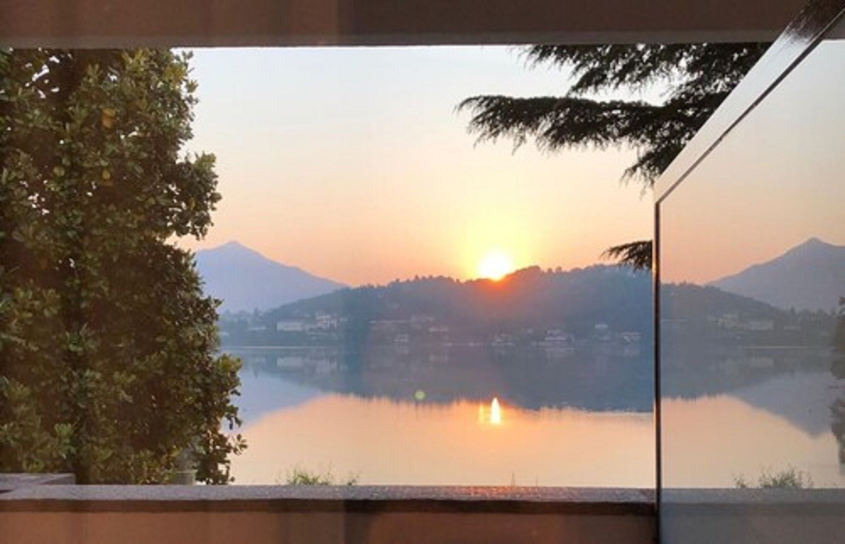 standard double or twin room, lake view | lake view