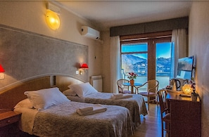 Standard-Doppel- oder -Zweibettzimmer, Seeblick