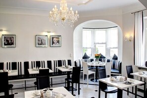 Al fresco dining  - Hotel Linde (Donaueschingen)