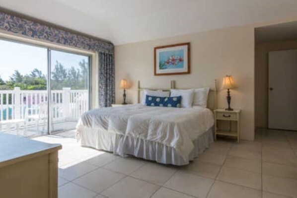 1 bedroom, WiFi - Clairfont, Jobson's Cove / Warwick Long Bay/ Horseshoe Beach - APARTMENT 6 (Warwick)