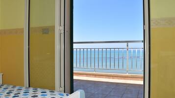 Apartment, 2 Bedrooms | Interior