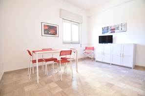 Interior - Center Beach (Ragusa)