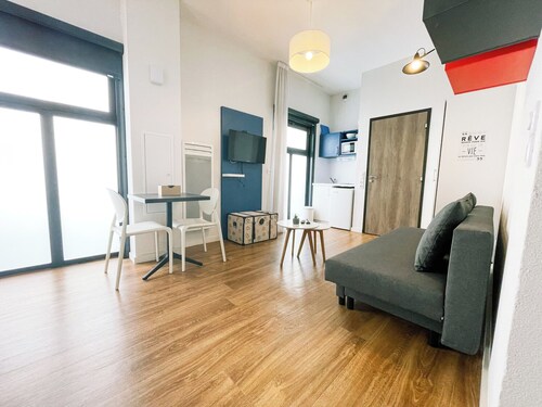 #Y7 |La Résidence 🌆|Studio Caserne de Bonne | Résidence privée