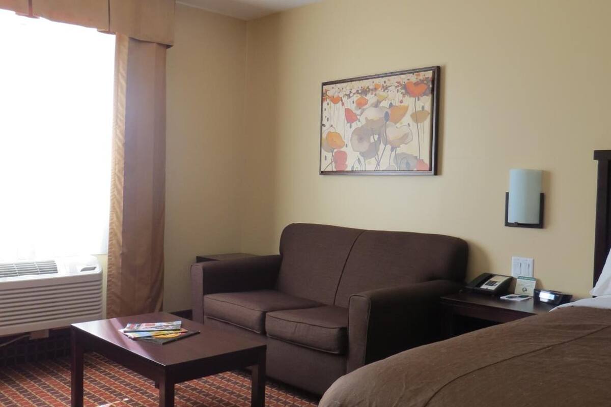 desk, laptop workspace, blackout curtains, soundproofing