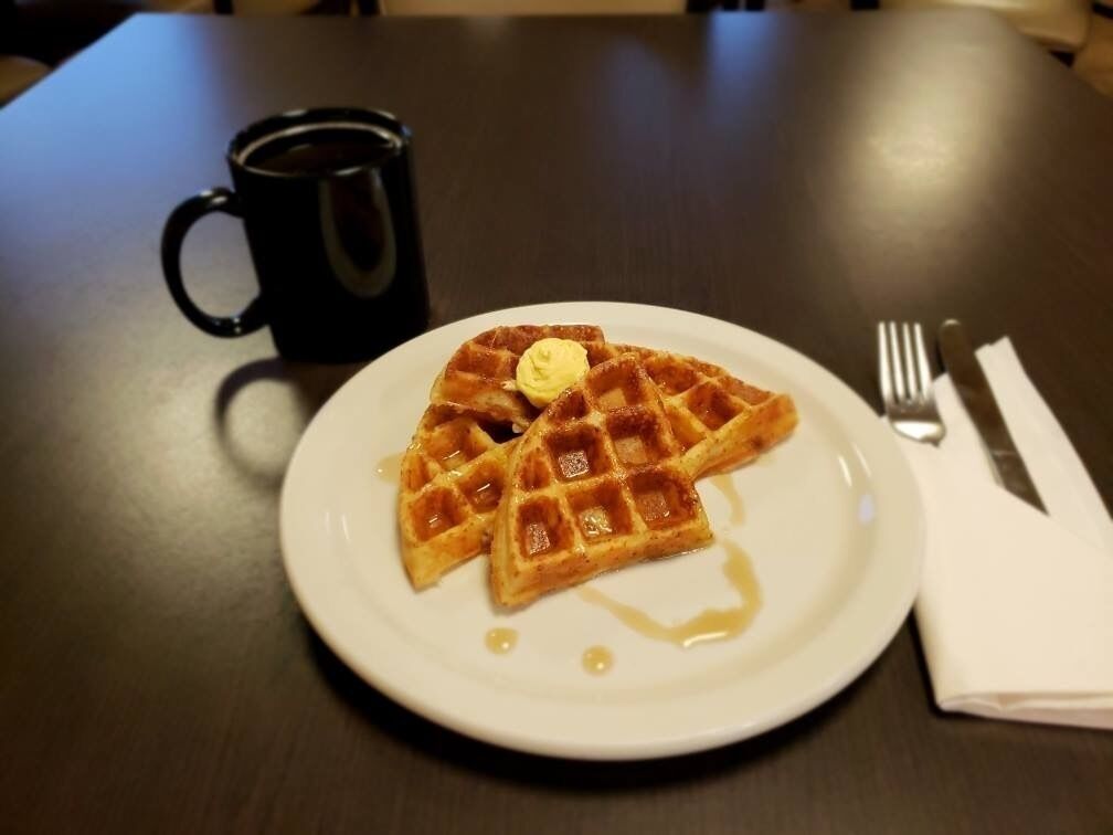 free daily self-service breakfast