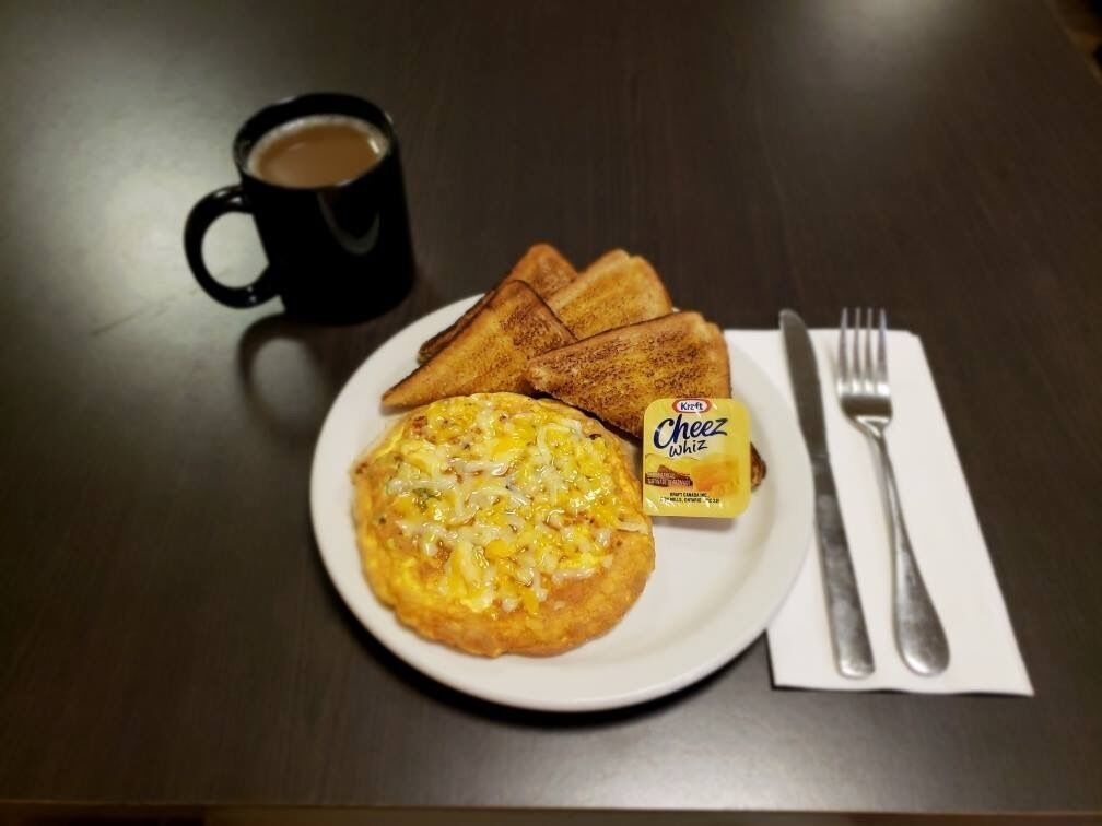 free daily self-service breakfast