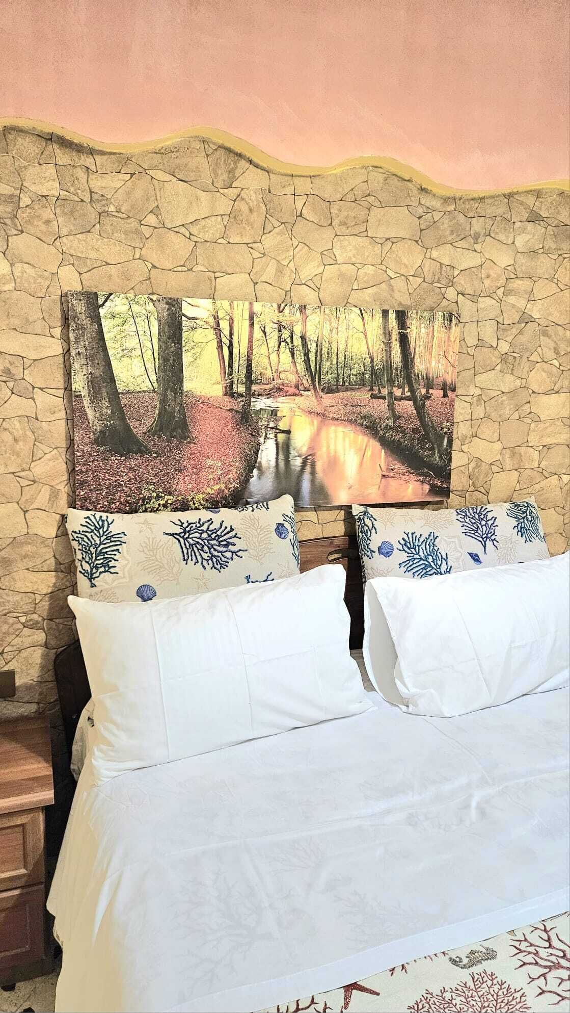 1 chambre, fer et planche à repasser, Wi-Fi gratuit, draps fournis