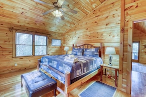 3 habitaciones, tabla de planchar con plancha, internet y ropa de cama 