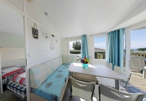 Mobile Home (Pacifique) | Living area