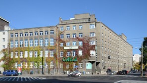 숙박 시설 정면