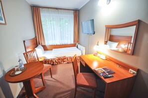 Habitación individual estándar | Escritorio, espacio para trabajar con laptop y wifi gratis