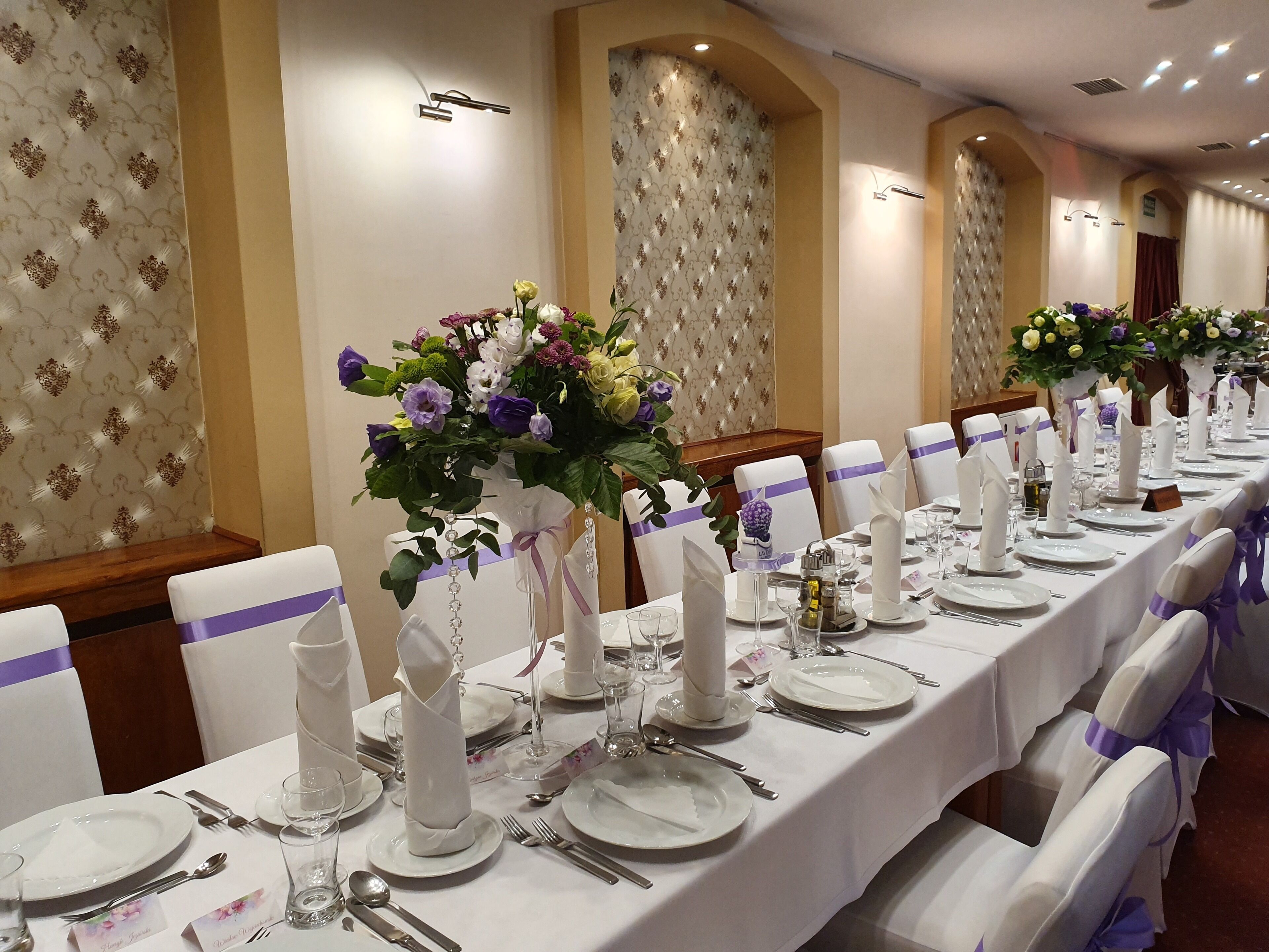 Banquet hall