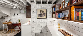 🎖The Boiler Room - Close to Subway & Downtown🎖