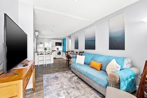 Smart TV, music library - Explore St. Pete! Bikes Included, Prime Spot (St Pete)