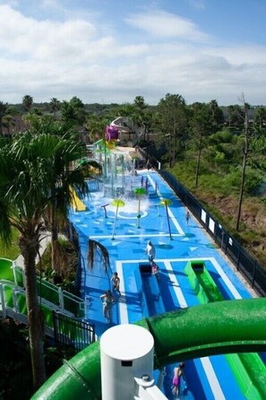 Pool - Ground Floor Condo - close to Disney! 104 (Kissimmee)