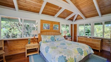 House, 4 Bedrooms | 4 bedrooms, iron/ironing board, free WiFi
