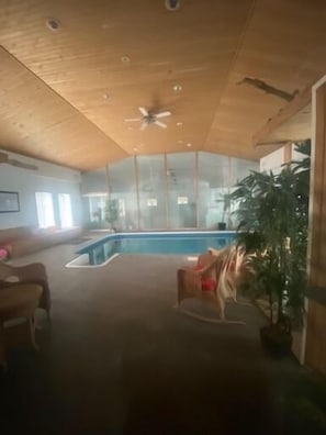 室內泳池、暖水池